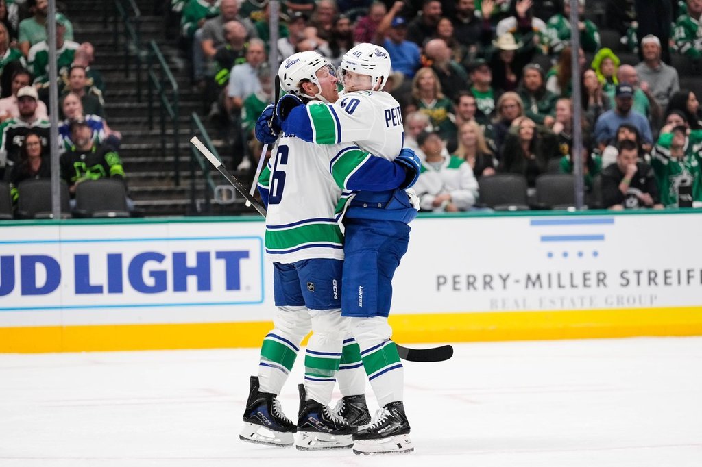 ‘A fresh start': Boeser sees an inspired Pettersson ahead of new-look Canucks' camp