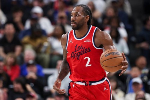 Los Angeles Clippers forward Kawhi Leonard dribbles during the second half of an NBA basketball game against the Sacramento Kings, Saturday, March 14, 2026, in Inglewood, Calif. (AP Photo/Jessie Alcheh)