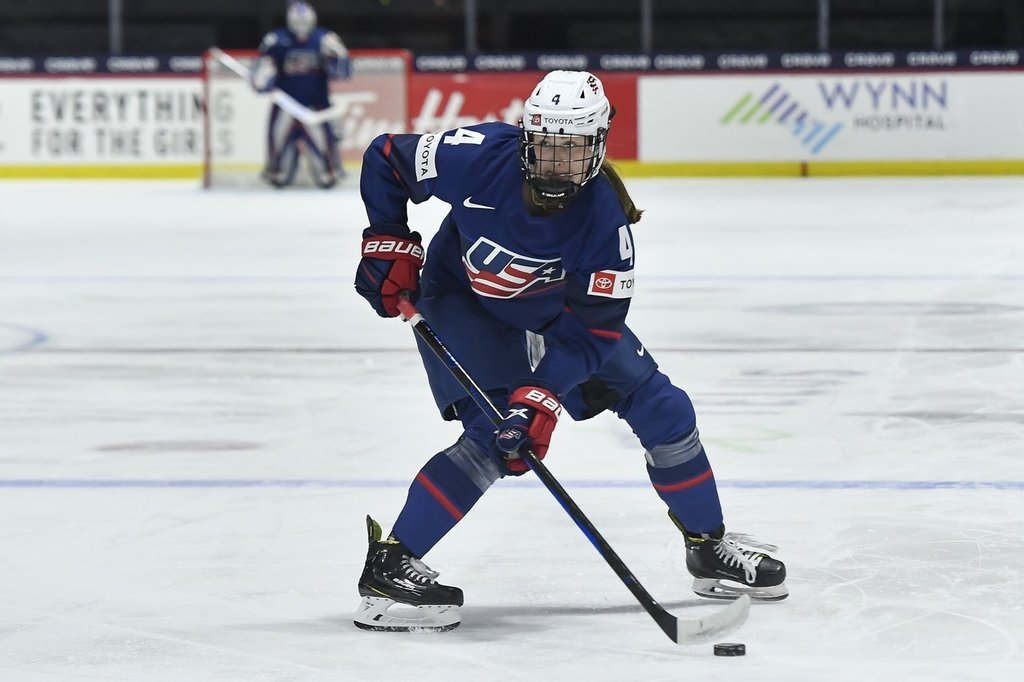 Vancouver Goldeneyes sign No. 1 draft pick Caroline Harvey to three-year deal