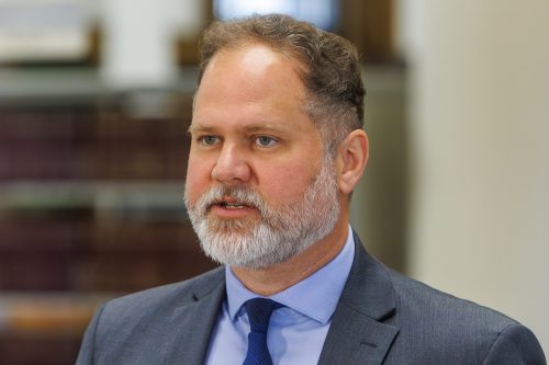 Justice Minister Matt Wiebe says Bill 56, which will allow cannabis stores to remove window coverings, is about keeping workers safe.(Mike Deal/Winnipeg Free Press files)