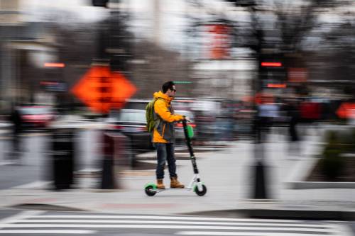 The proposed new legislation sets a speed limit of 25 km/h and would prohibit personal electric vehicles from sidewalks unless signs specifically allow sidewalk use. (Washington Post)